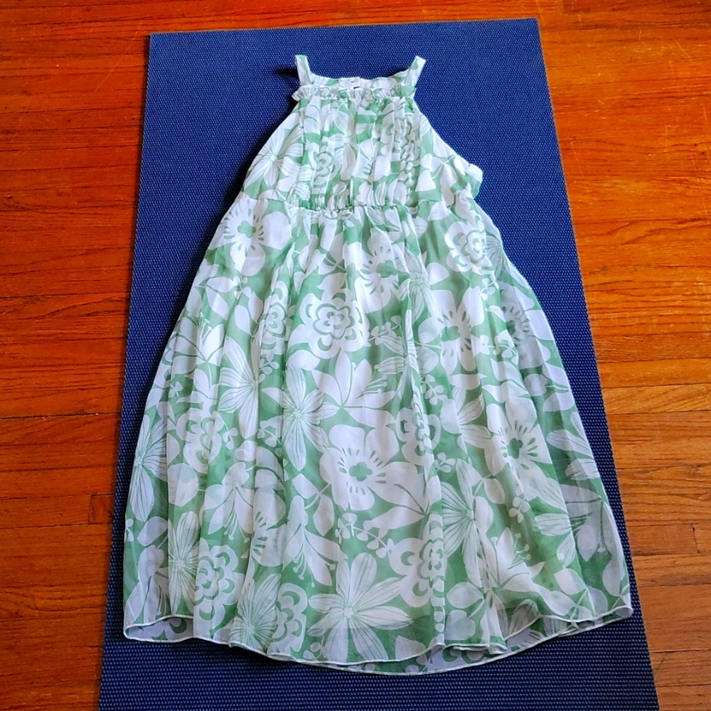 Motherhood Maternity Floral Green Dress - Size Small - with shelf bra